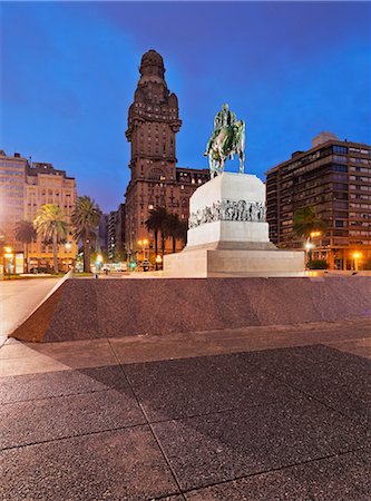 Twilight view of Independence Square, Montevideo, Uruguay, South America Stock Photo - Rights-Managed, Code: 841-08860934