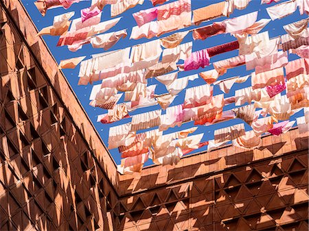 Fluttering fabrics, Textile Museum, Oaxaca, Mexico, North America Photographie de stock - Rights-Managed, Code: 841-08887339