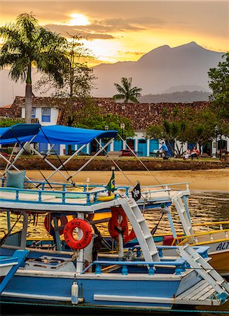 simsearch:841-06449413,k - Sunset over Paraty, State of Rio de Janeiro, Brazil, South America Foto de stock - Con derechos protegidos, Código: 841-08887373