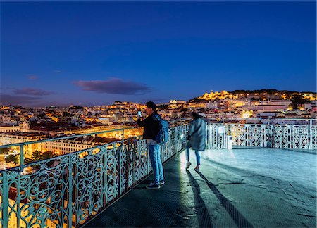 simsearch:6129-09087045,k - Twilight view of the Santa Justa Lift view point, Lisbon, Portugal, Europe Fotografie stock - Rights-Managed, Codice: 841-08887396