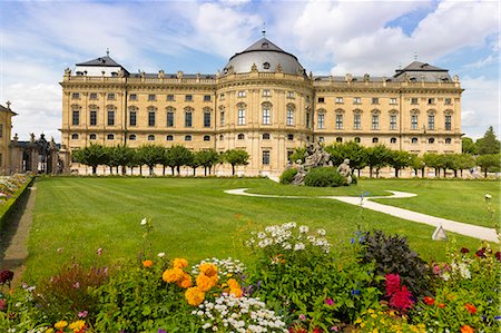 The Residence Palace, Hofgarten Park, UNESCO World Heritage Site, Wurzburg, Franconia, Bavaria, Germany, Europe Photographie de stock - Rights-Managed, Code: 841-09055319