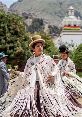 simsearch:841-09055345,k - Dancers in traditional costume, Fiesta de la Virgen de la Candelaria, Copacabana, La Paz Department, Bolivia, South America Stock Photo - Rights-Managed, Code: 841-09055347
