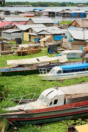 schaufelraddampfer - Floating houses in Iquitos, Peru, South America Stockbilder - Lizenzpflichtiges, Bildnummer: 841-09055365