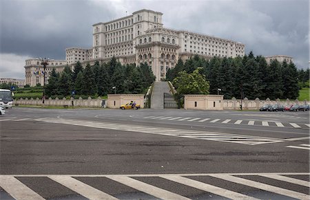 Nicolae Ceausescu building Palace of Parliament, constructed 1984 to 1987, fashioned on Pyongyang North Korea, Bucharest, Romania, Europe Stock Photo - Rights-Managed, Code: 841-09055443