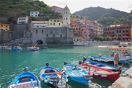 simsearch:6129-09057915,k - Harbour and boats, Vernazza, Cinque Terre, UNESCO World Heritage Site, Liguria, Italy, Europe Stock Photo - Rights-Managed, Code: 841-09055485