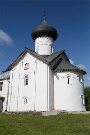 simsearch:841-09055564,k - Cathedral of the Nativity of the Virgin, Zverin Monastery, UNESCO World Heritage Site, Veliky Novogrod, Novgorod Oblast, Russia, Europe Stock Photo - Rights-Managed, Code: 841-09055570