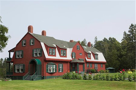 Roosevelt Cottage at Roosevelt Campobello International Park on Campobello Island in New Brunswick, Canada, North America Stock Photo - Rights-Managed, Code: 841-09055640