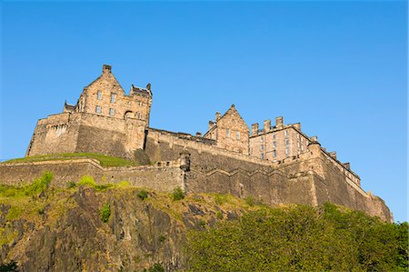 edinburgh castle - Edinburgh Castle, UNESCO World Heritage Site, Lothian, Scotland, United Kingdom, Europe Stock Photo - Rights-Managed, Code: 841-09059888