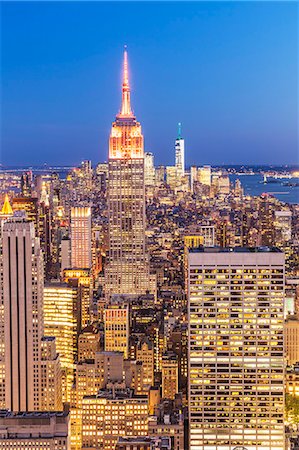 Manhattan skyline, New York skyline, Empire State Building, at night, New York, United States of America, North America Stock Photo - Rights-Managed, Code: 841-09059979