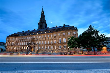 symmetrical buildings which is famous - Christiansborg Palace at night, Copenhagen, Denmark, Europe Stock Photo - Rights-Managed, Code: 841-09076766