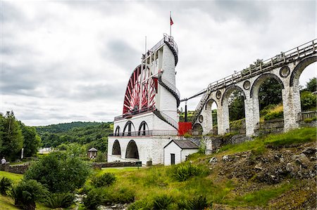 people uk - The Great Laxey Wheel, Isle of Man, crown dependency of the United Kingdom, Europe Stock Photo - Rights-Managed, Code: 841-09076776