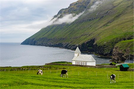 simsearch:6119-08724887,k - Vidareidi church in Vidoy, Faroe Islands, Denmark, Europe Foto de stock - Con derechos protegidos, Código: 841-09076824