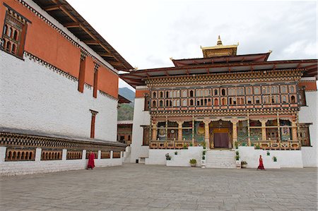 simsearch:851-02958829,k - The Tashi Chho Fortress and Buddhist monks, Thimphu, Bhutan, Asia Photographie de stock - Rights-Managed, Code: 841-09076907