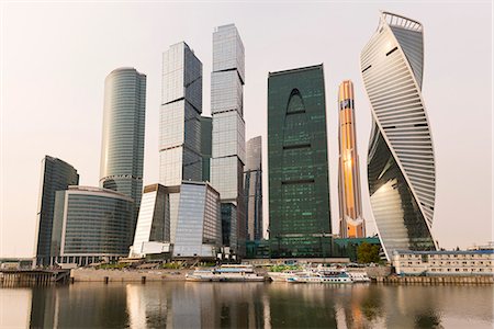 Moscow City skyscrapers, Moscow, Russia, Europe Foto de stock - Con derechos protegidos, Código: 841-09085737