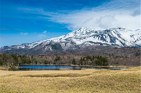 simsearch:841-09085941,k - Shiretoko Goko Lakes, Shiretoko National Park, UNESCO World Heritage Site, Hokkaido, Japan, Asia Photographie de stock - Rights-Managed, Code: 841-09085943