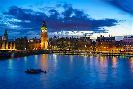 simsearch:6119-07541600,k - Big Ben (the Elizabeth Tower) and Westminster Bridge at dusk, London, England, United Kingdom, Europe Photographie de stock - Rights-Managed, Code: 841-09086021