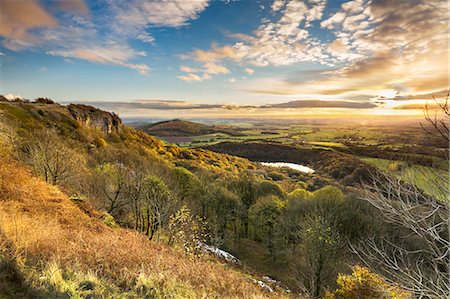 peaceful scenic not people - Lake Gormire and The Vale of York from Whitestone Cliffe, along The Cleveland Way, North Yorkshire, Yorkshire, England, United Kingdom, Europe Stock Photo - Rights-Managed, Code: 841-09086053