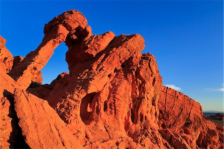 parque estatal del valle de fuego - Elephant Rock, Valley of Fire State Park, Overton, Nevada, United States of America, North America Foto de stock - Con derechos protegidos, Código: 841-09086516