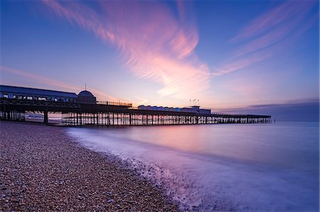 pier sea nobody - The pier at Hastings at dawn, Hastings, East Sussex, England, United Kingdom, Europe Stock Photo - Rights-Managed, Code: 841-09108147