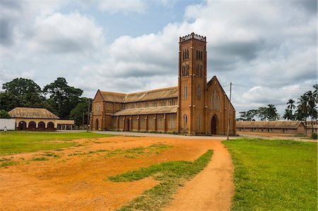simsearch:841-09194600,k - German colonial church in Mbalmayo, deep in the jungle of Cameroon, Africa Photographie de stock - Rights-Managed, Code: 841-09119203