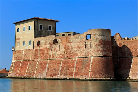 fortification - Fortezza Vecchia, Livorno, Tuscany, Italy, Europe Stock Photo - Rights-Managed, Code: 841-09119320