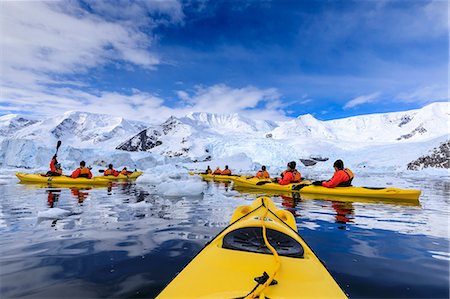 simsearch:841-07782891,k - Kayaking amongst spectacular icebergs, mountains and glaciers, sunny Neko Harbour, Anvord Bay, Antarctic Peninsula, Antarctica, Polar Regions Stock Photo - Rights-Managed, Code: 841-09135191