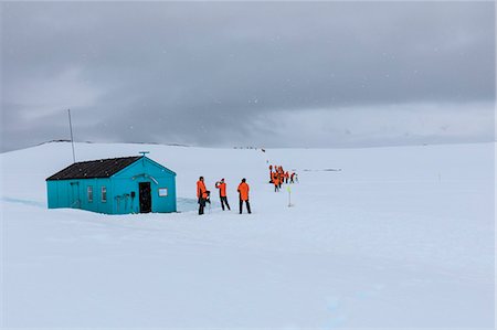 simsearch:841-09135194,k - Expedition ship visit, Damoy Hut, former British Air Transit Facility, Historic Monument, Dorian Bay, Wiencke Island, Antarctica, Polar Regions Stockbilder - Lizenzpflichtiges, Bildnummer: 841-09135193