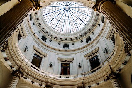 simsearch:841-09135103,k - Centro Cultural Banco do Brasil hosts some of Brazil's highest-rated exhibitions in its restored 1906 building, Rio de Janeiro, Brazil, South America Photographie de stock - Rights-Managed, Code: 841-09135263