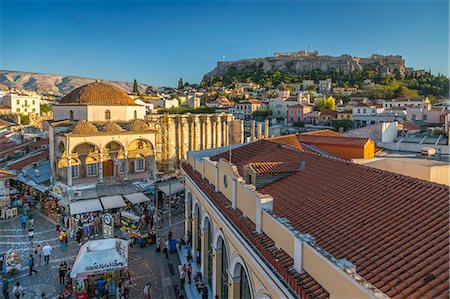 square people greece - Elevated view of Monastiraki Square with The Acropolis visible in background during late afternoon, Monastiraki District, Athens, Greece, Europe Photographie de stock - Rights-Managed, Code: 841-09135447