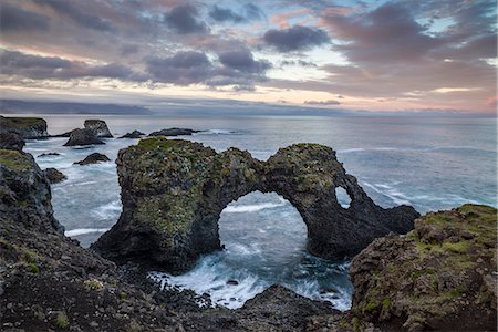 simsearch:6119-09127154,k - Rock formations, Arnarstapi, Snaefellsnes Peninsula, Iceland, Polar Regions Foto de stock - Con derechos protegidos, Código: 841-09147418