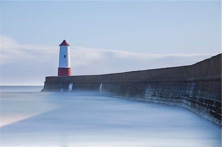 quai - Spittal lighthouse and pier at Spittal, Berwick-upon-Tweed, Northumberland, England, United Kingdom, Europe Photographie de stock - Rights-Managed, Code: 841-09147504