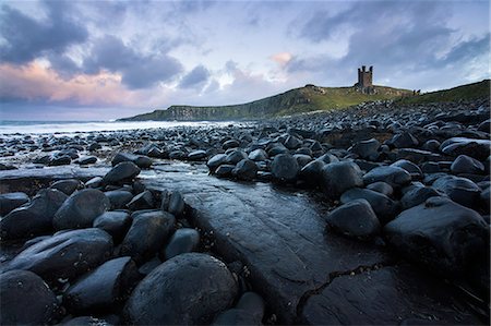 simsearch:841-02944394,k - The ruins of Dunstanburgh Castle from close to Embleton, Northumberland, England, United Kingdom, Europe Foto de stock - Con derechos protegidos, Código: 841-09147502