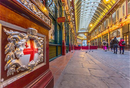 simsearch:841-09229856,k - View of interior of Leadenhall Market, The City, London, England, United Kingdom, Europe Photographie de stock - Rights-Managed, Code: 841-09147665