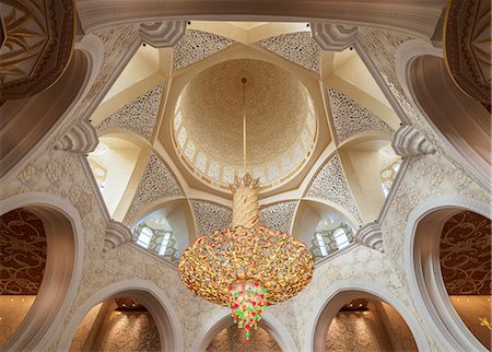 simsearch:841-07083938,k - Sheikh Zayed bin Sultan Al Nahyan Grand Mosque, interior, Abu Dhabi, United Arab Emirates, Middle East Foto de stock - Con derechos protegidos, Código: 841-09155046