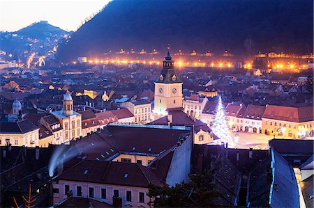 simsearch:841-07206351,k - History Museum and old town buildings, Brasov, Romania, Europe Photographie de stock - Rights-Managed, Code: 841-09155123
