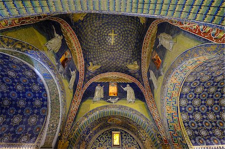 ravena (italia) - Mausoleum of Galla Placidia, UNESCO World Heritage Site, Ravenna, Emilia-Romagna, Italy, Europe Stock Photo - Rights-Managed, Code: 841-09163402