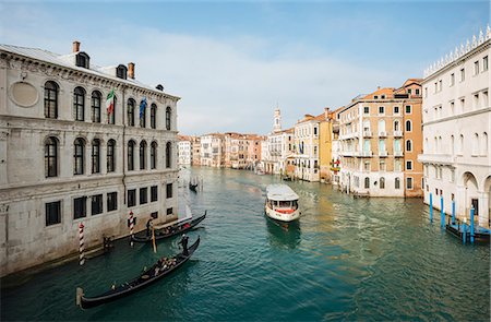 simsearch:841-09230051,k - Gondolas on Grand Canal, Venice, UNESCO World Heritage Site, Veneto Province, Italy, Europe Stock Photo - Rights-Managed, Code: 841-09163550