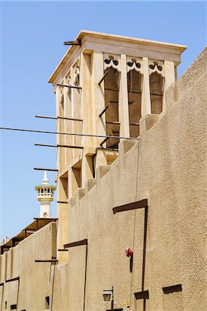 simsearch:841-09174640,k - Restored traditional houses in Al Fahidi Historic Neighbourhood, Bur Dubai, Dubai, United Arab Emirates, Middle East Photographie de stock - Rights-Managed, Code: 841-09174590