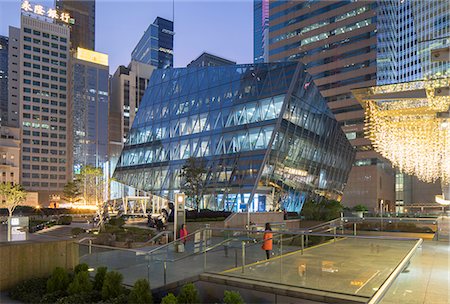 simsearch:841-02924977,k - The Forum Building in Exchange Square at dusk, Central, Hong Kong Island, Hong Kong, China, Asia Stock Photo - Rights-Managed, Code: 841-09174880