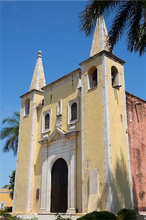 famous churches in usa - Church of Santa Ana, founded 1500s, Merida, Yucatan, Mexico, North America Stock Photo - Rights-Managed, Code: 841-09174896