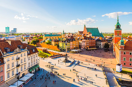 Elevated view of Sigismund's Column and Royal Castle in Plac Zamkowy (Castle Square), Old Town, UNESCO World Heritage Site, Warsaw, Poland, Europe Stock Photo - Rights-Managed, Code: 841-09183558