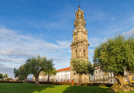 simsearch:841-09174898,k - The bell tower of the Clerigos Church, Porto, Portugal, Europe Photographie de stock - Rights-Managed, Code: 841-09194414