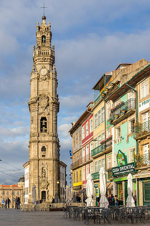 simsearch:841-09055316,k - The bell tower of the Clerigos Church, Porto, Portugal, Europe Foto de stock - Con derechos protegidos, Código: 841-09194412
