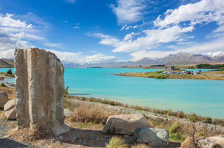 Ruined column by the side of glacial Lake Tekapo, Mackenzie district, South Island, New Zealand, Pacific Photographie de stock - Rights-Managed, Code: 841-09194490