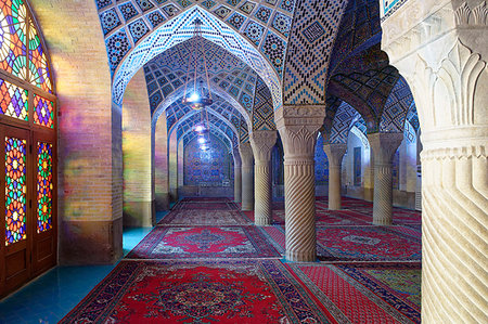 shiraz - Nasir-ol-Molk Mosque (Rose Mosque), Shiraz, Iran, Middle East Foto de stock - Direito Controlado, Número: 841-09194514