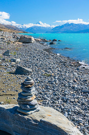 simsearch:841-09194506,k - Inukshuk, pile of small stones, lake shore of glacial lake Pukaki, Mount Cook National Park, UNESCO World Heritage Site, South Island, New Zealand, Pacific Stock Photo - Rights-Managed, Code: 841-09194510