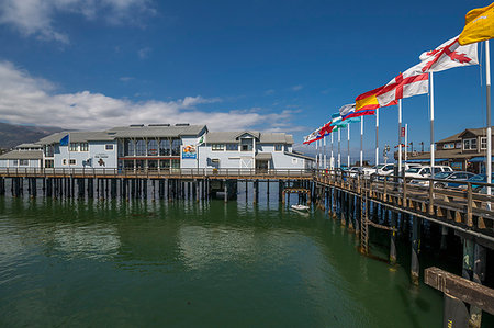 simsearch:841-09194360,k - View of flags on Stearns Wharf, Santa Barbara, Santa Barbara County, California, United States of America, North America Photographie de stock - Rights-Managed, Code: 841-09194771