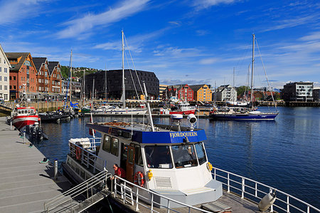 Port, Tromso City, Tromsoya Island, Troms County, Norway, Scandinavia, Europe Photographie de stock - Rights-Managed, Code: 841-09204219