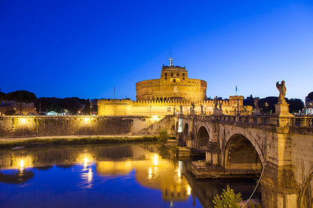 simsearch:841-08211816,k - Castel Sant'Angelo, UNESCO World Heritage Site, Rome, Lazio, Italy, Europe Photographie de stock - Rights-Managed, Code: 841-09205140
