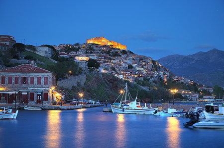 simsearch:841-09205294,k - The port of Molivos, Lesvos Island, Greek Islands, Greece, Europe Foto de stock - Con derechos protegidos, Código: 841-09205352